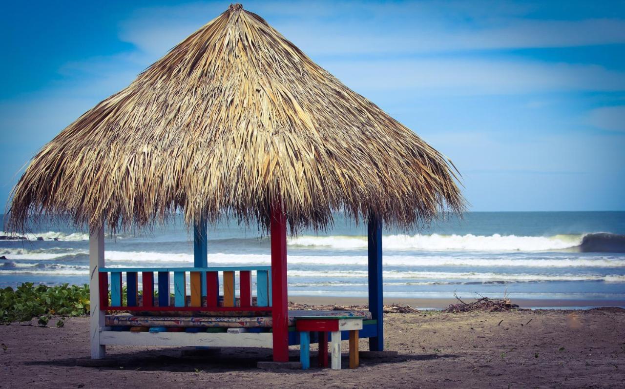 ホテル Tapas & Surf Petacaltepe エクステリア 写真
